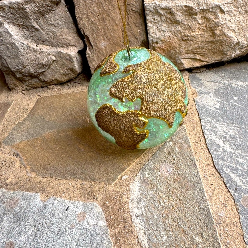 New🌟Anthropologie-Glittery Globe Ornament - Picture 3 of 4